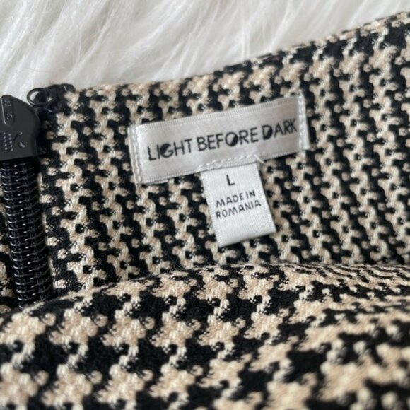 Light Before Dark Plaid Skirt - Picture 2 of 2